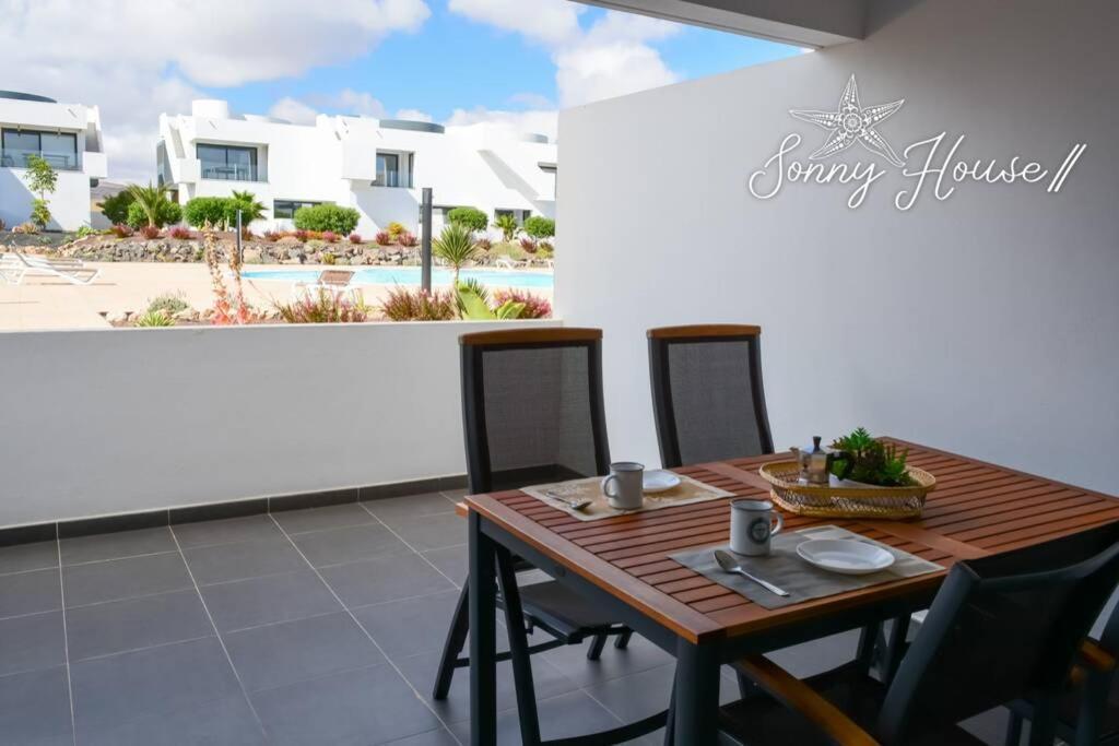 Sonny House II- Casilla de Costa - pool view - wifi free Apartamento Villaverde  Exterior foto